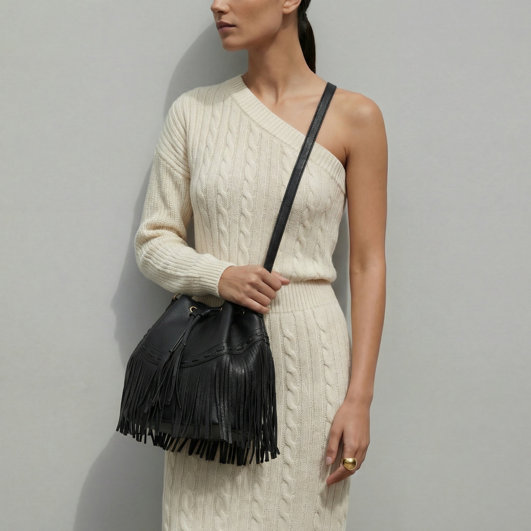 Chelmsford Bucket Bag